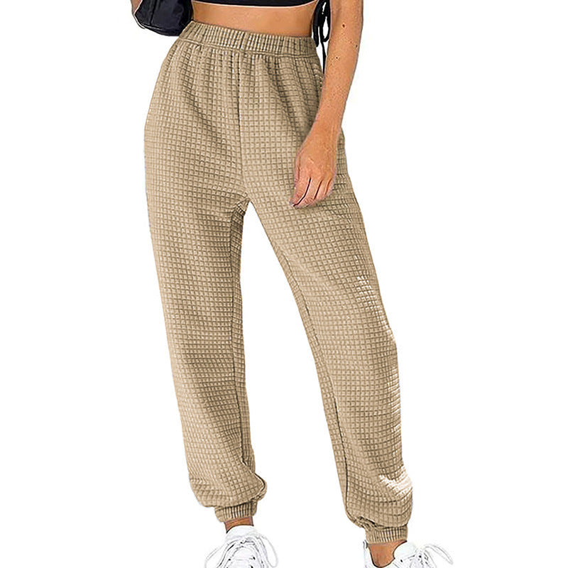 Women’s leisure trousers in textured fabric with elastic waist Lune London