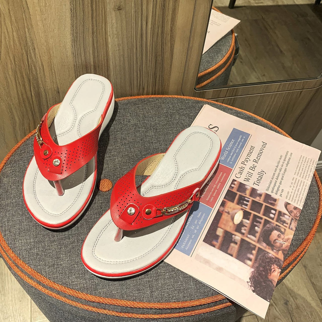 Comfortable strap sandals for women with decorative details and an ergonomic sole Lune London