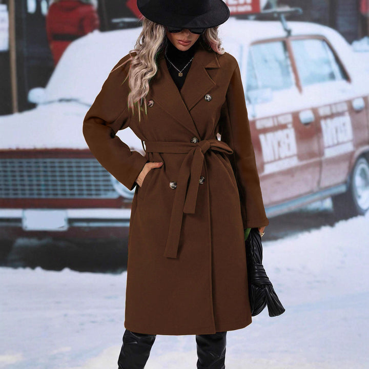 Fashionable wool coat for women with belt Lune London