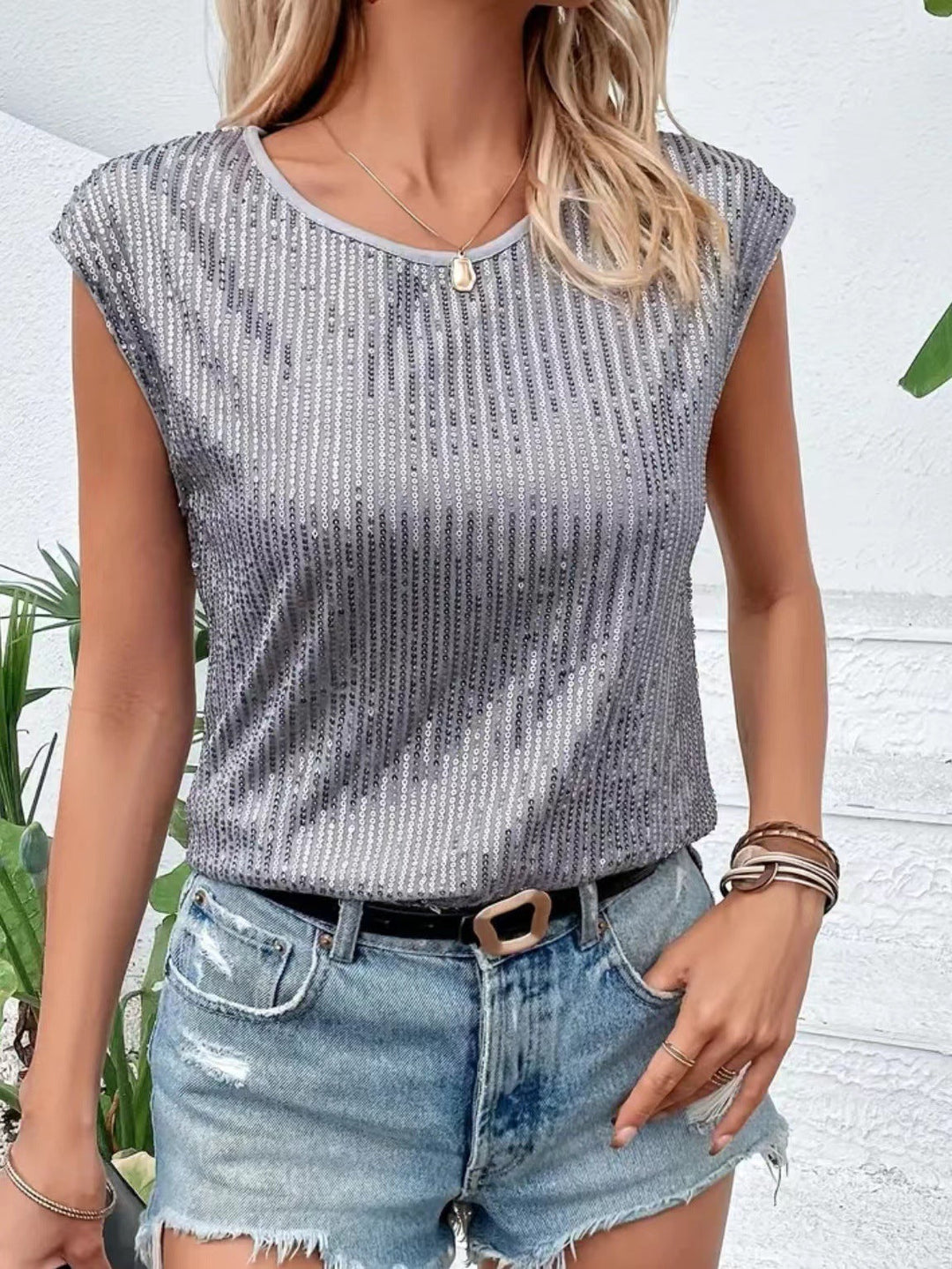 Women Glittery Top with Casual Cut Amarae