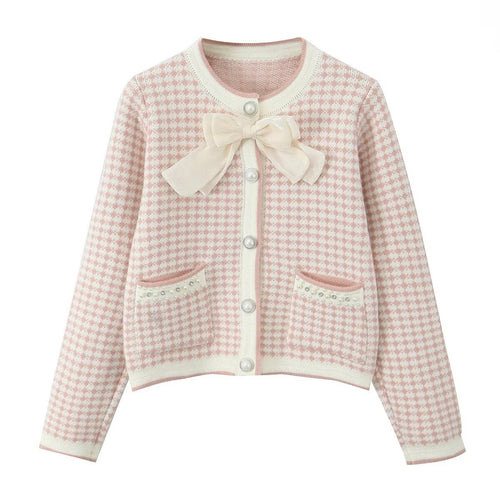 Lady's cardigan with decorative details and a charming shawl collar Amarae