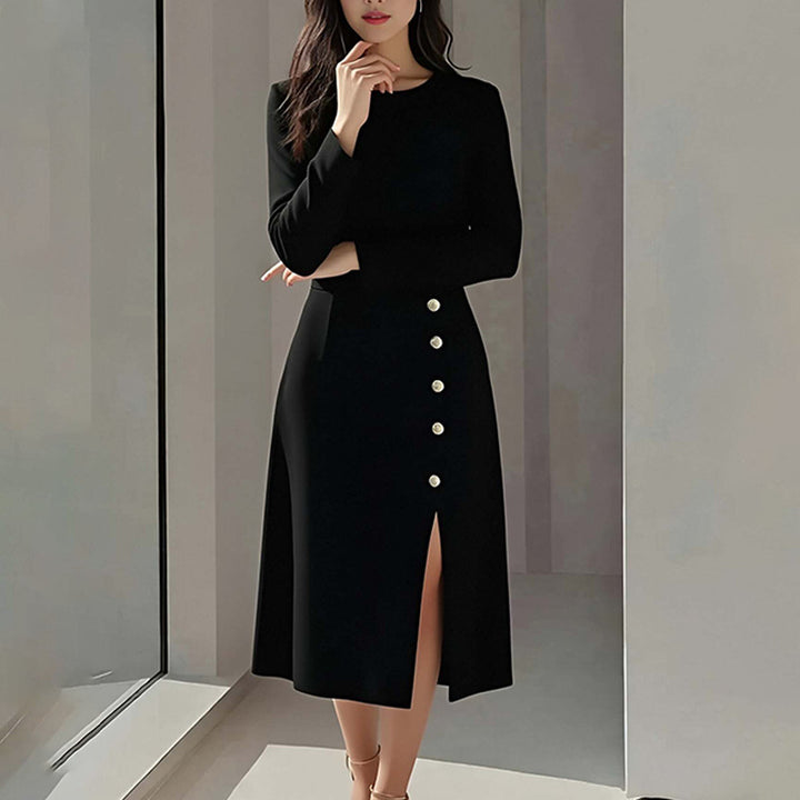 Robe Midi Élégante pour Femmes avec Détail de Bouton et Fente Latérale Chic & Stil