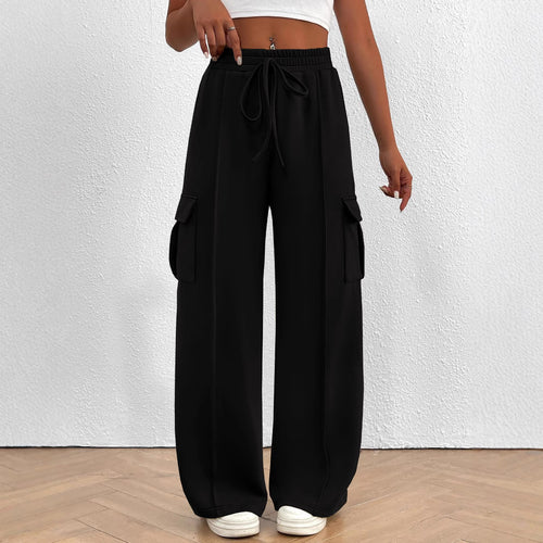 Wide cargo pants for women with elastic waist and practical pockets Amarae