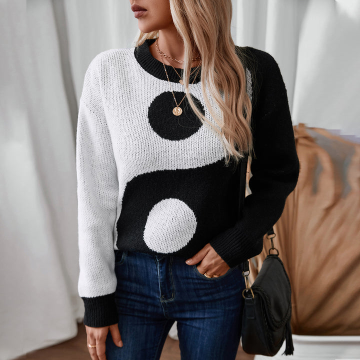 Lune London Women's Yin-Yang Pattern Sweater