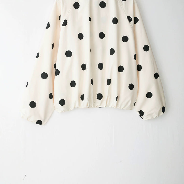 Women's short jacket in cape style with stand-up collar and balloon sleeves Amarae