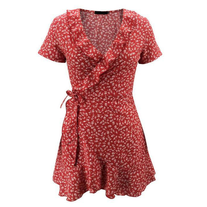 Playful summer dress for women with ruffle details and chic floral patterns
