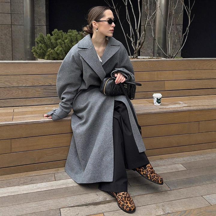 Ladies Elegant wool coat, fitted with belt Chic und Style