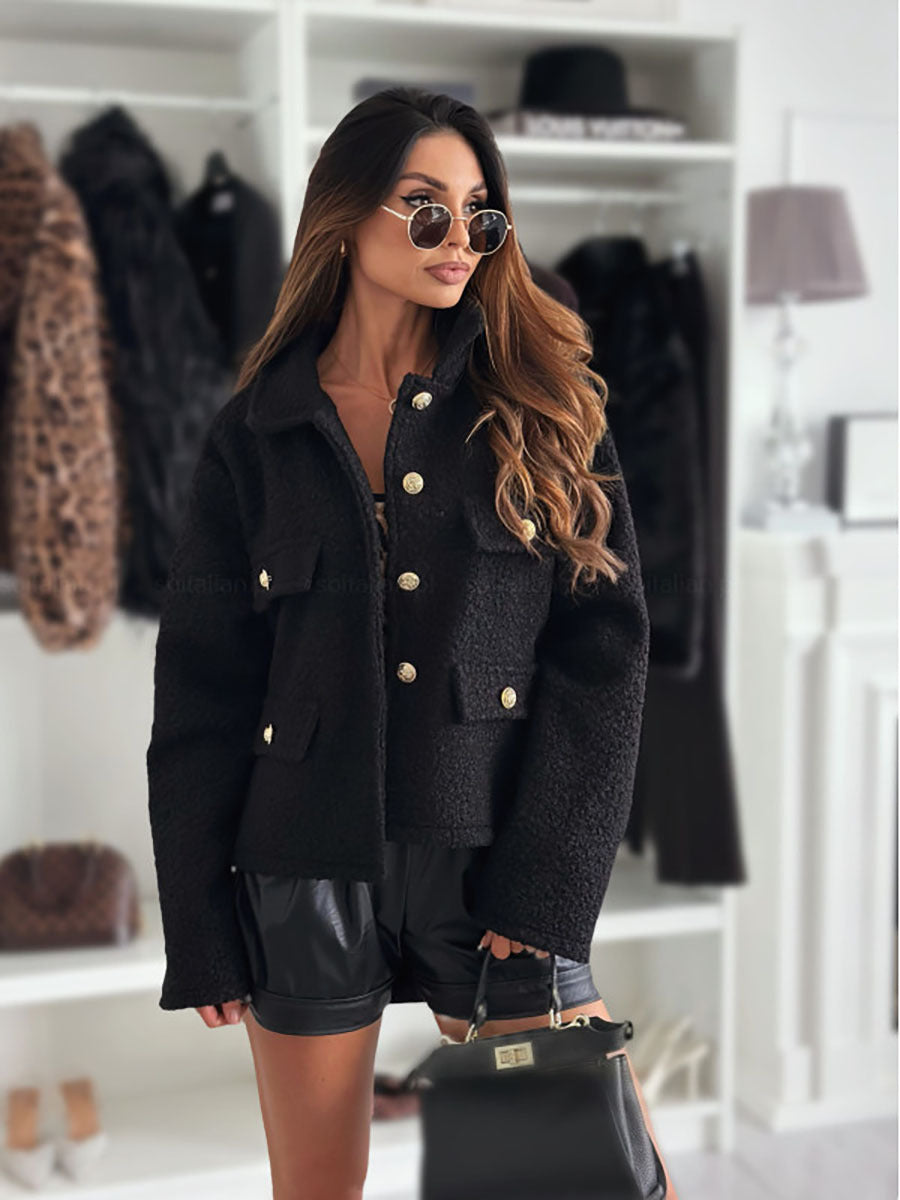 Trendy boucle jacket for women with golden buttons and practical pockets Lune London