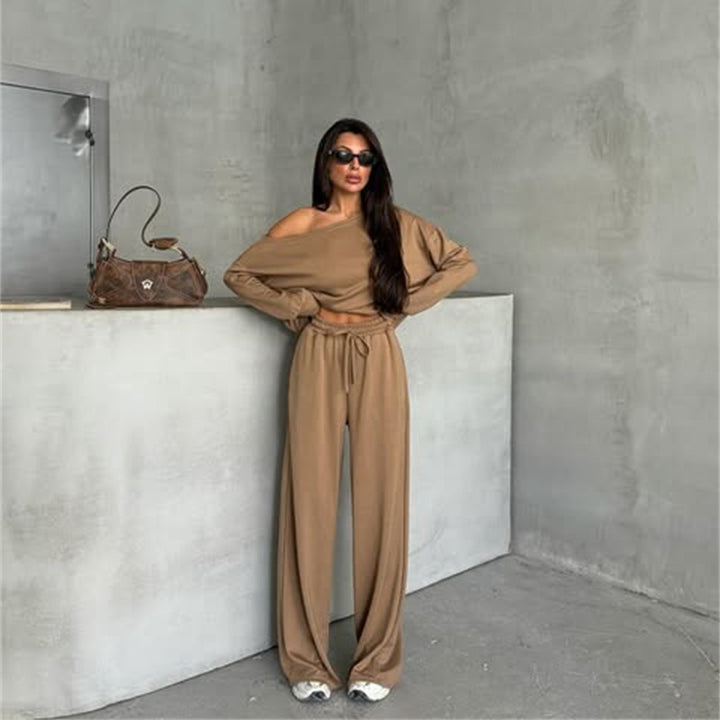 Casual jumpsuit for women with wide legs and an off-shoulder design Lune London