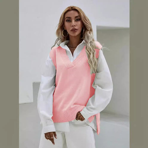 Knit sweater for women with V-neck and casual fit Amarae