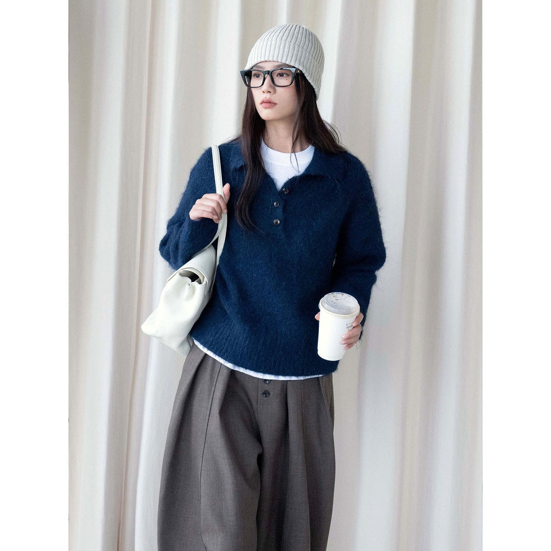 Women's Knitted Ribbed Beanie with Soft Lining and Elastic Band