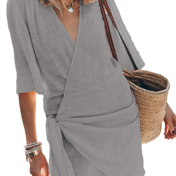 Wrap dress for women with fluid cut and narrow belt Lune London