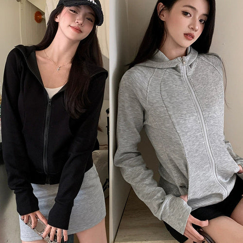 Veste à capuche sportive pour femmes avec fermeture éclair pratique Chic & Stil