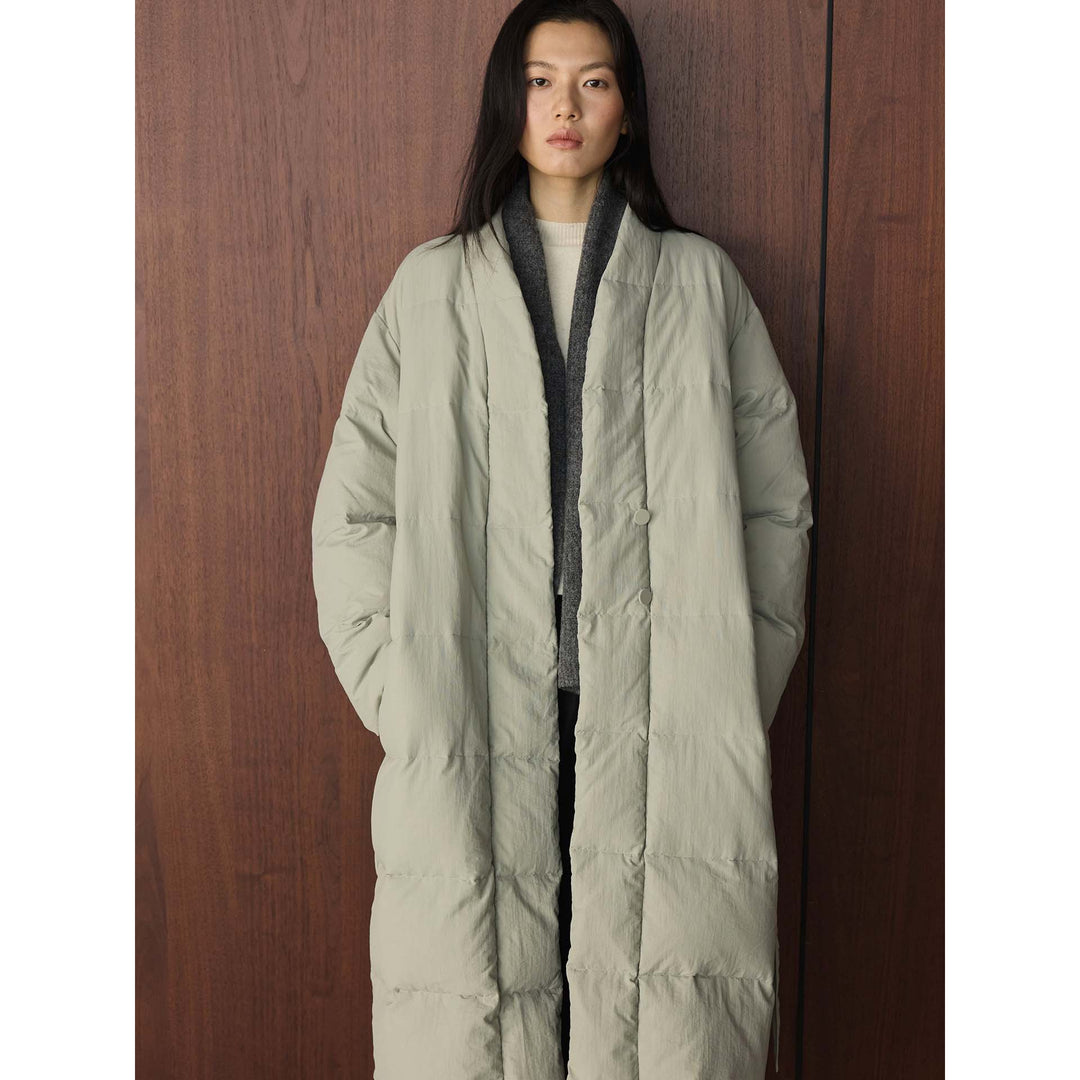 Women Longer quilted coat with kimono-like collar and oversized silhouette Amarae