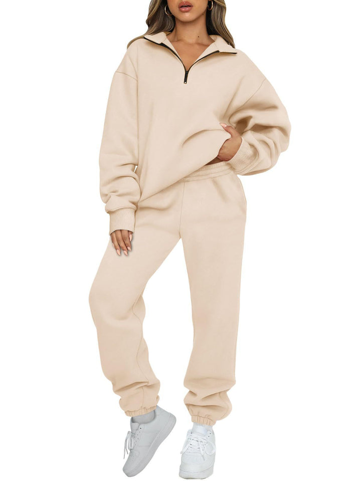 Lune London women's sporty zip sweater and jogger pants set