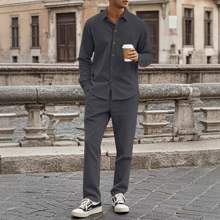 Elegant and comfortable suit for men Lune London