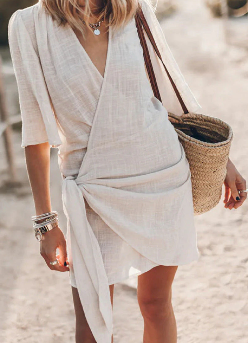 Wrap dress for women with fluid cut and narrow belt Lune London
