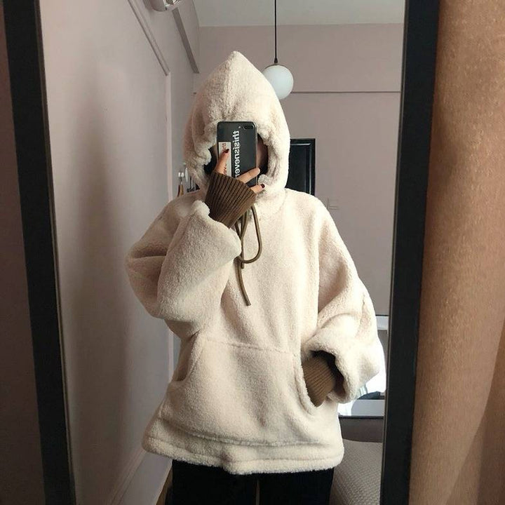 Women's cozy oversized hoodie with front kangaroo pocket and elastic cuffs Lune London