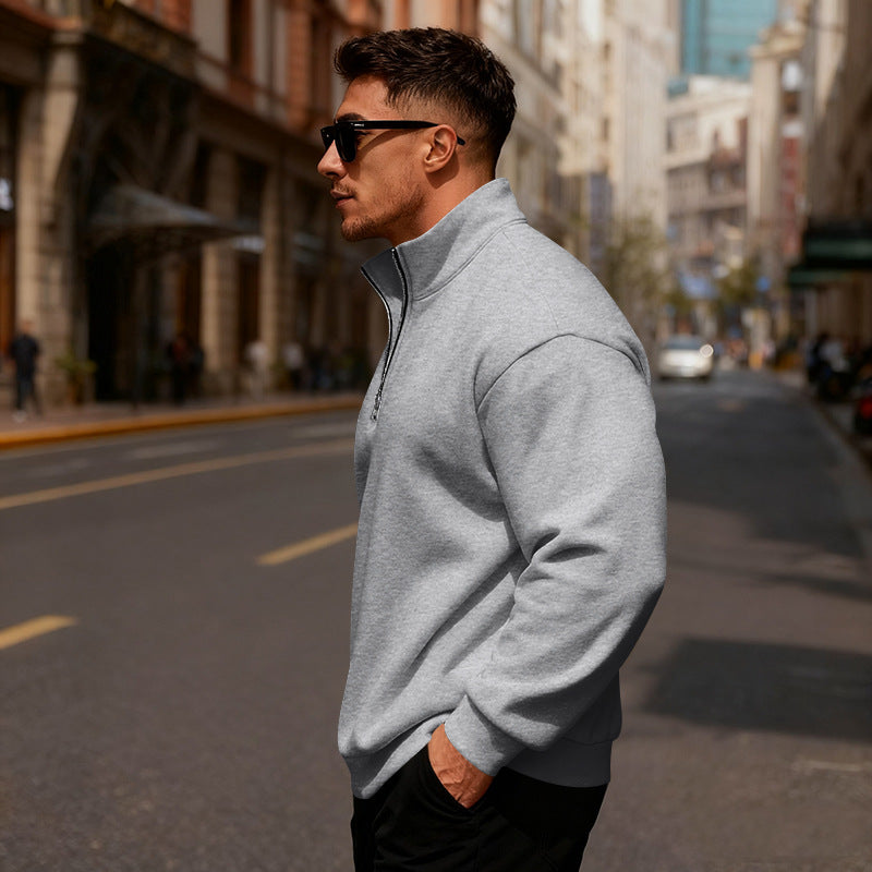 Sporty sweater for men with high collar and half-zip Lune London