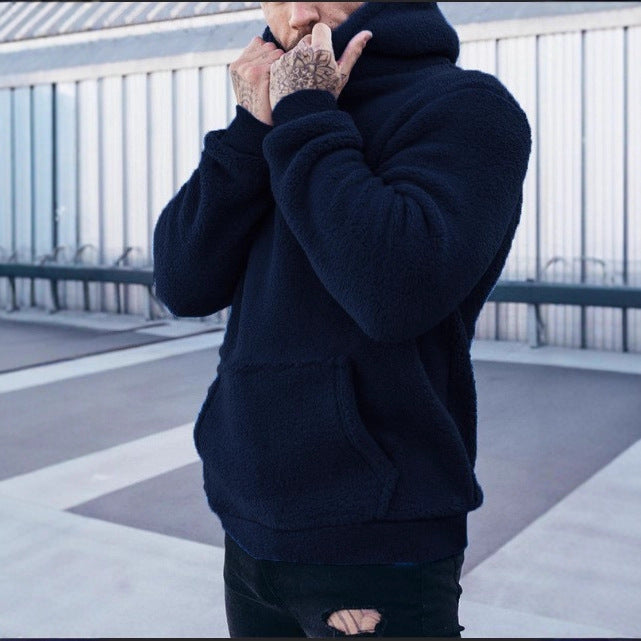Men's hooded sweatshirt in soft teddy material with a practical kangaroo pocket Lune London