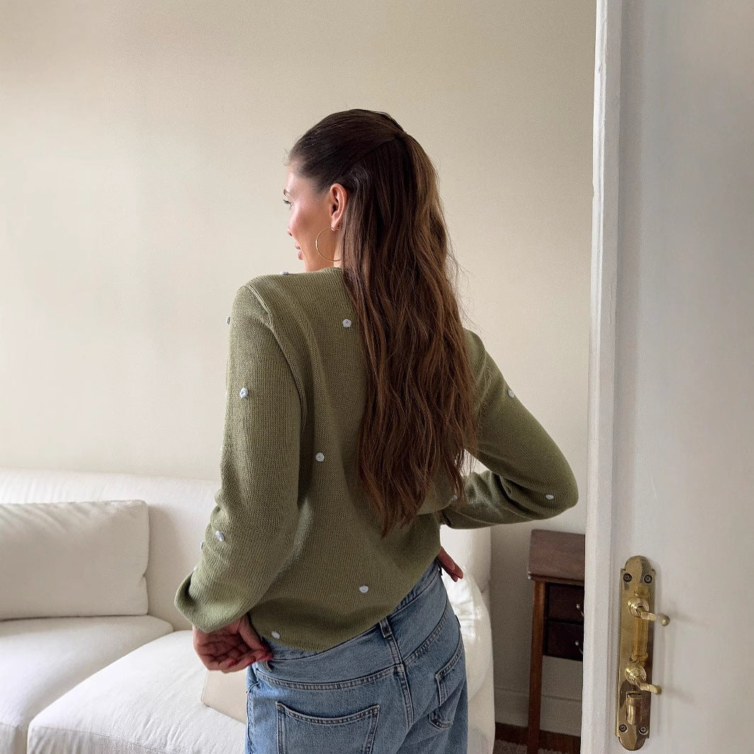 Comfortable knitted sweater for women with decorative stitches Lune London