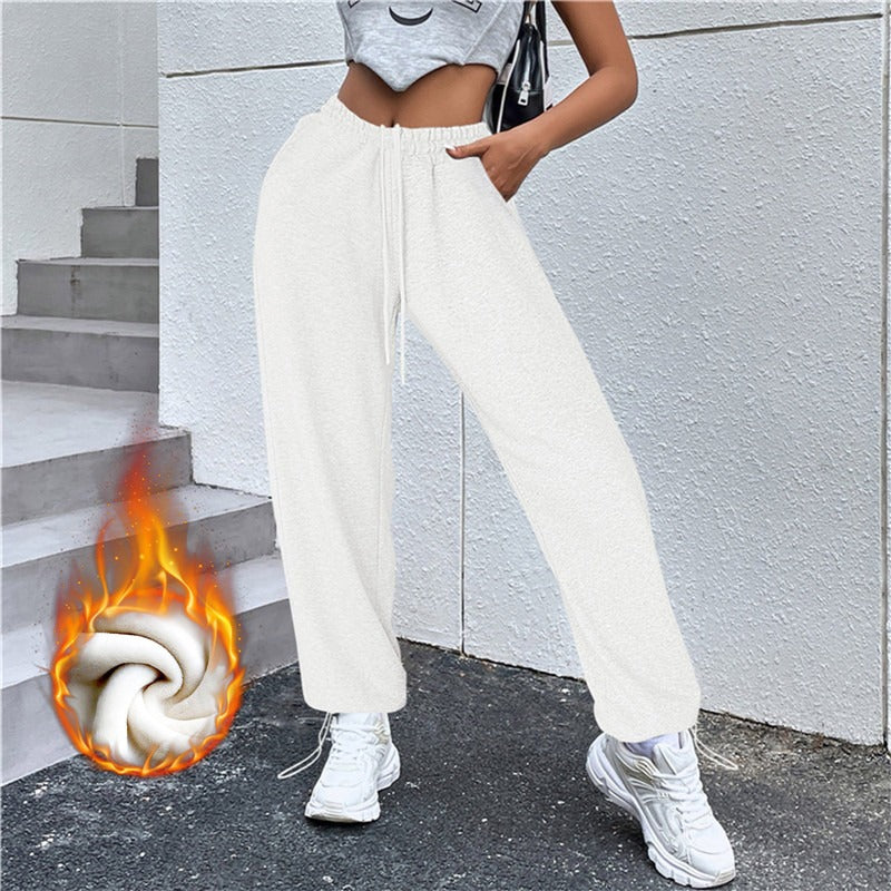 Women's Comfortable and Stylish Sweatpants Chic & Stil