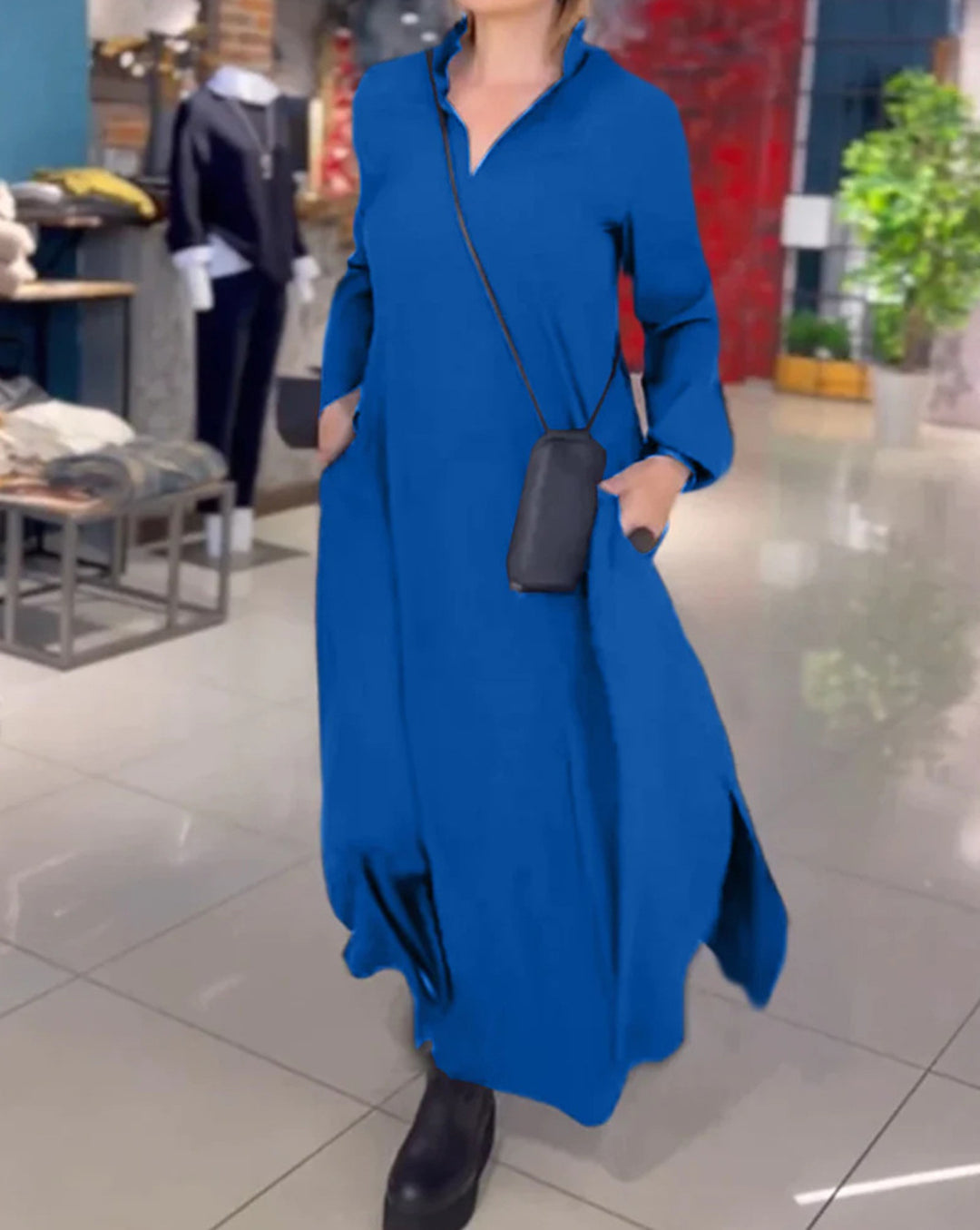 Kaftan dress for women with practical pockets and elegant collar Lune London