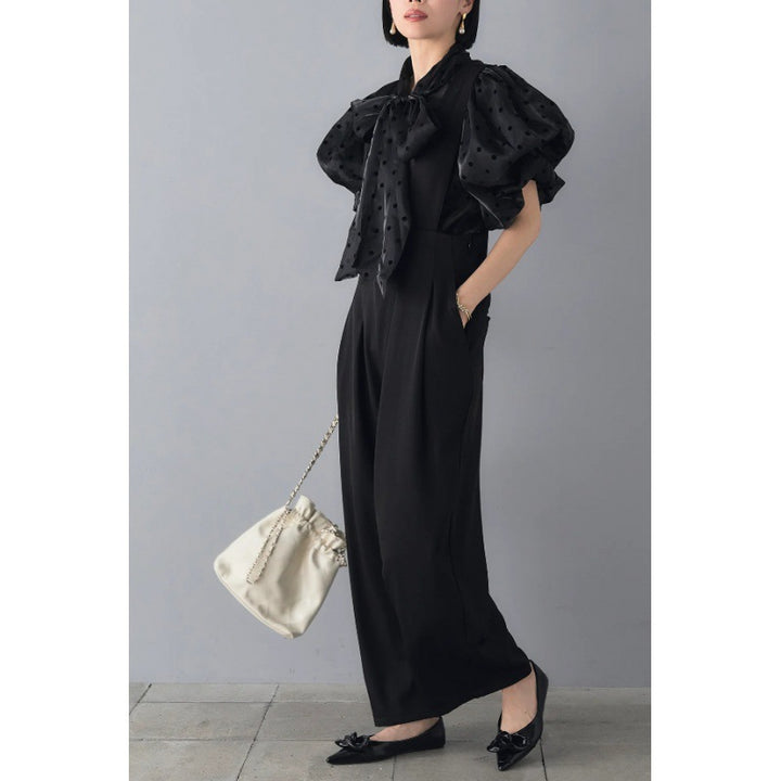 Elegant blouse for women with polka dots and puff sleeves Lune London