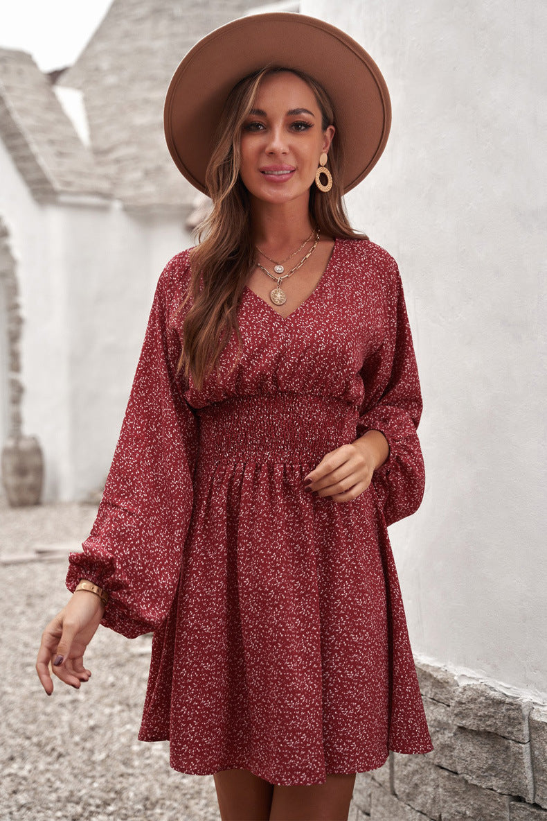 Timeless dress for women with gathers Lune London