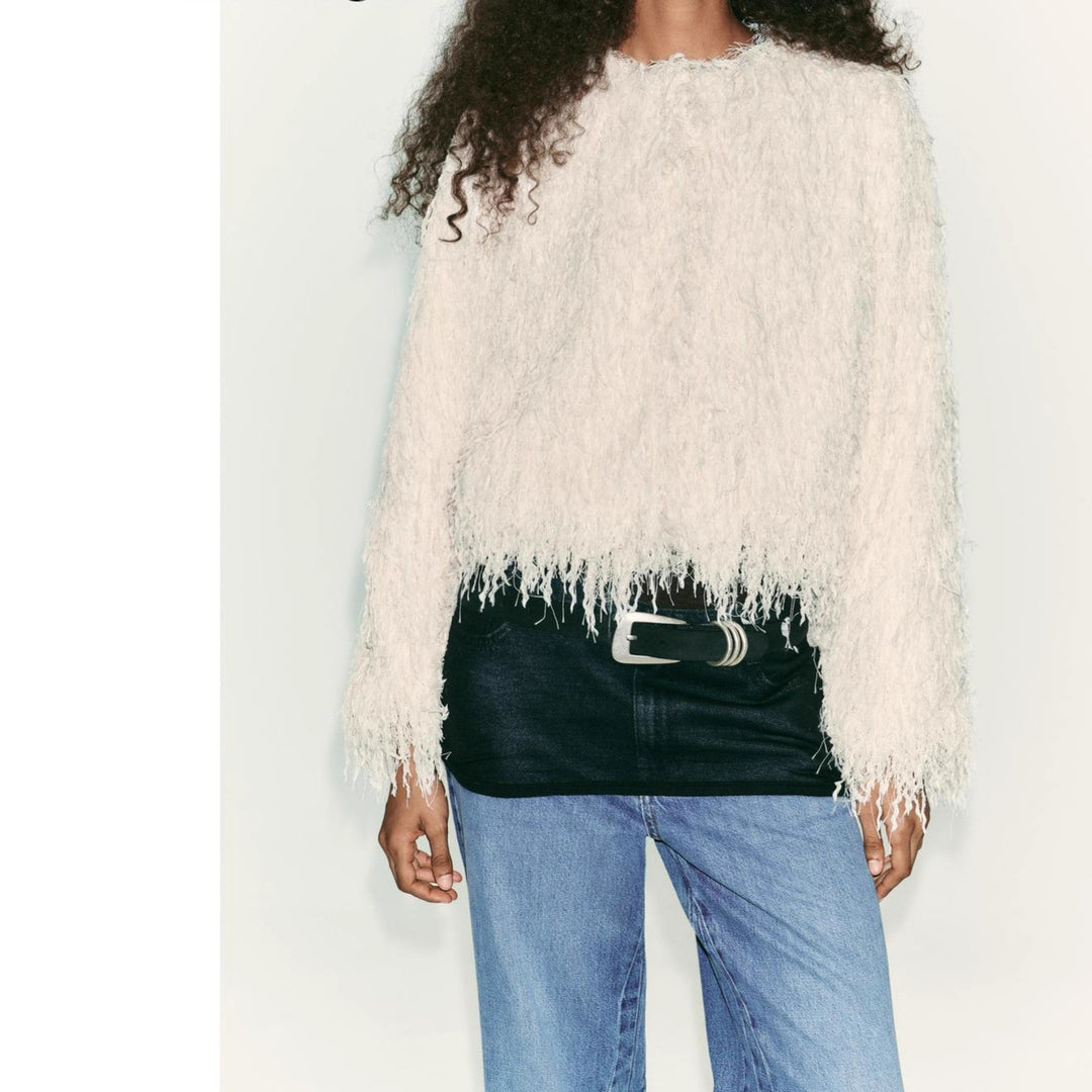 Women Fluffy Fringe Sweater in Boxy Cut Amarae