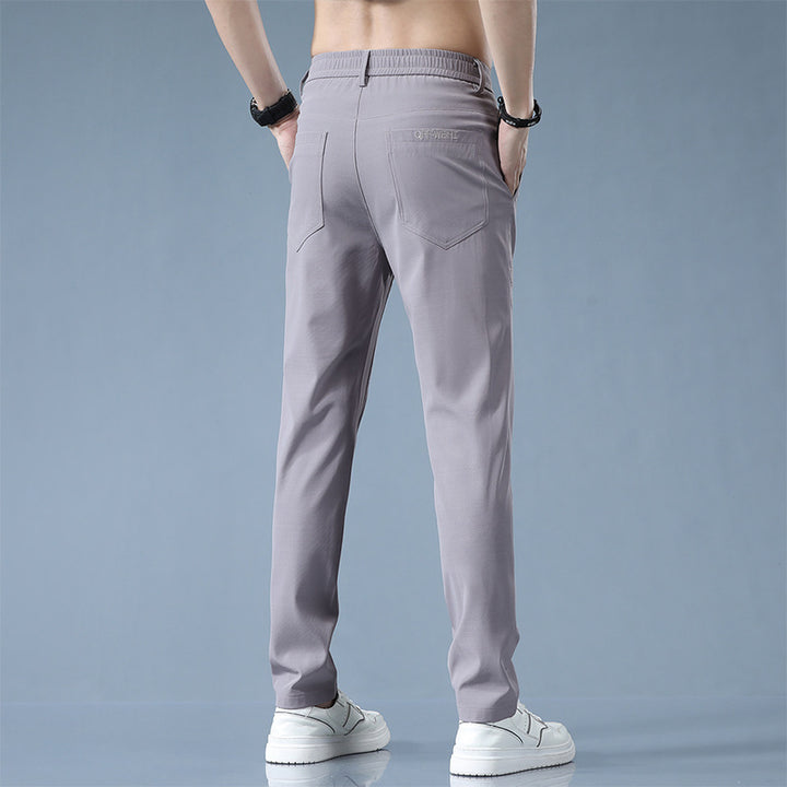 Casual pants for men with elastic waist and practical pockets Lune London