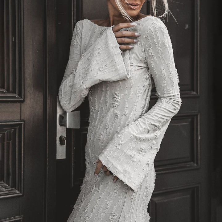 Elegant maxi dress for women with ruffled details and refined sleeves Lune London