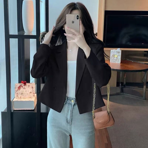 Veste courte élégante pour femmes avec patte de boutonnage double Chic & Stil