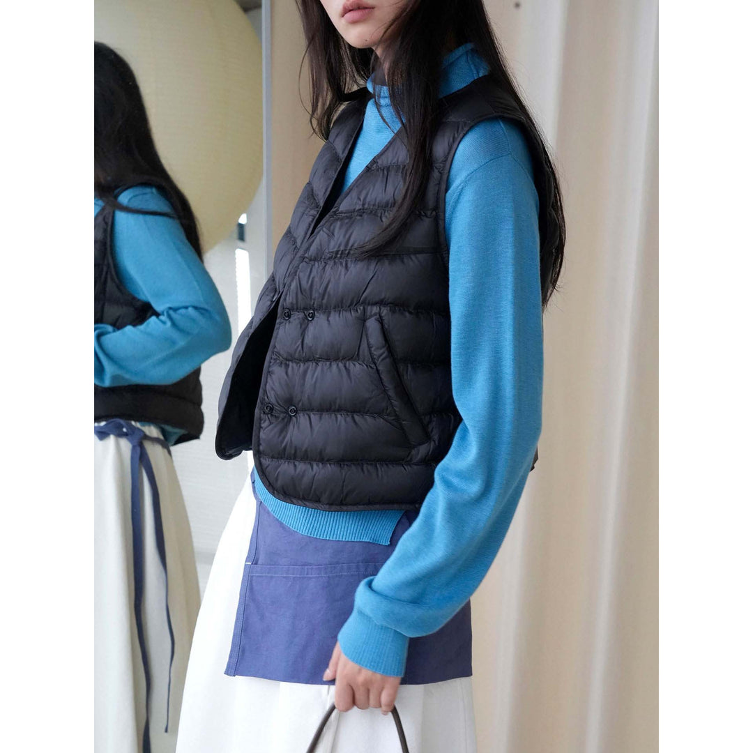 Women Short Quilted Lightweight Down Vest with Double Button Closure Amarae