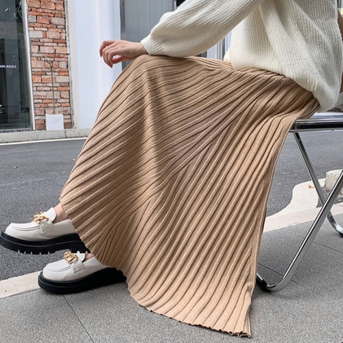 Jupe maxi plissée pour femmes avec texture côtelée élégante Chic & Stil