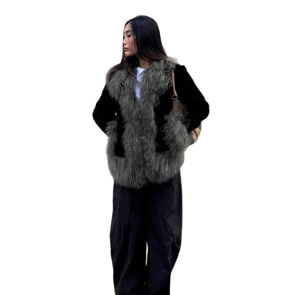 Women's short coat made of artificial fur with voluminous curl trim Amarae