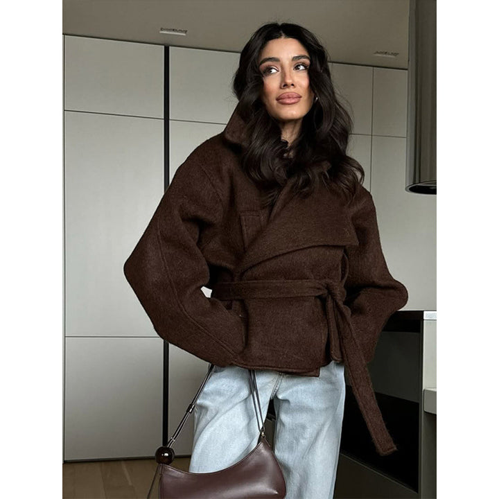 Women's Oversize Short Coat made of Wool Blend with Ties and Stand-Up Collar Amarae
