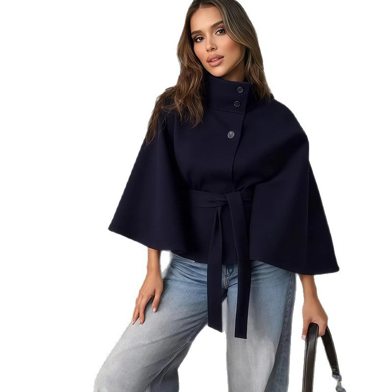 Elegant and versatile ladies cape jacket Lune London