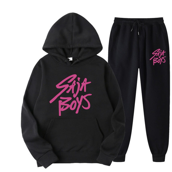 Women's hoodie and jogger set with modern graphic print Chic & Stil