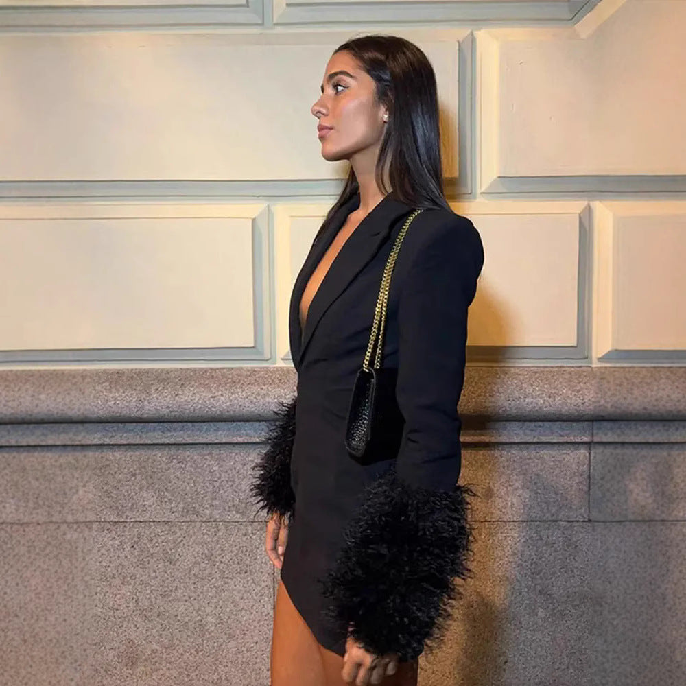 Sexy mini dress for women with deep V-neck and glamorous feather sleeves Lune London