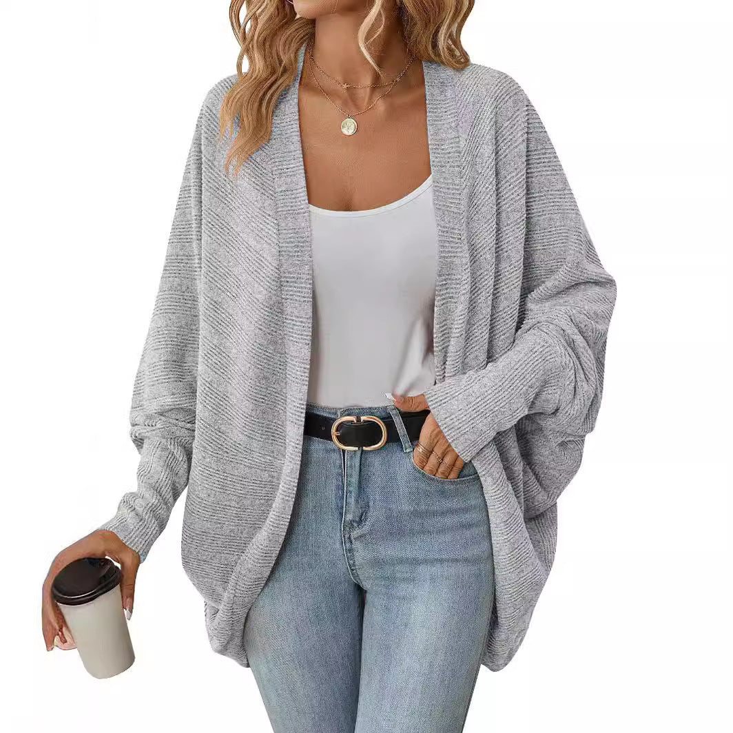 Casual knitted jacket for women with a relaxed fit and wide sleeves Lune London