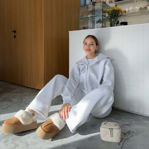 Comfortable fleece jogger set for women with hood and side pockets Amarae