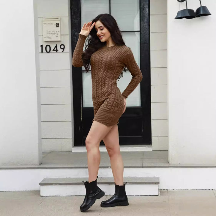 Knit dress for women with an elegant cable design and a comfortable round neck Lune London