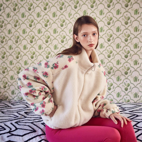 Ladies cozy fleece sweater with floral design Amarae