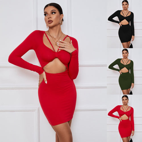 Robe mini moulante à découpes pour femmes avec manches longues et détail de nœud sexy Chic & Stil