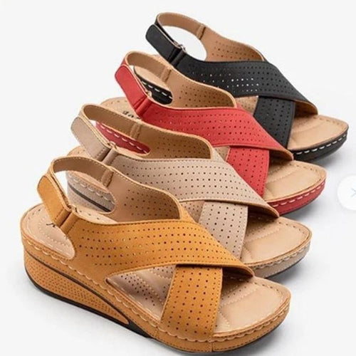 Wedge sandals for women with perforated details and adjustable strap Amarae