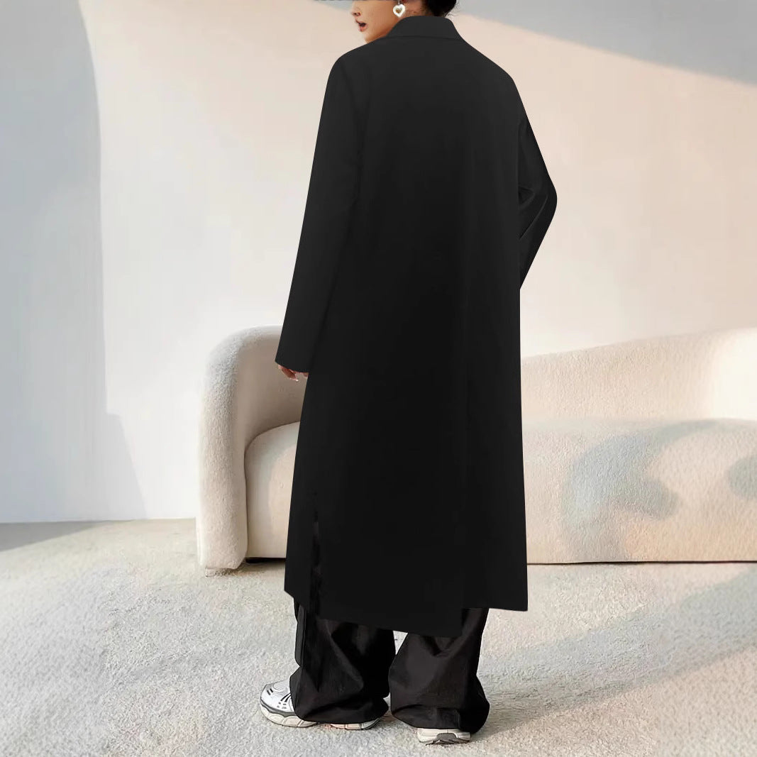 Oversized coat for ladies with classic lapels and button details Lune London