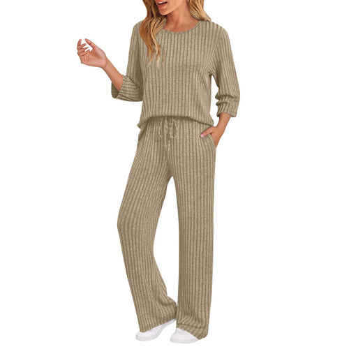 Ladies Comfortable leisure outfit with a striped structure Amarae