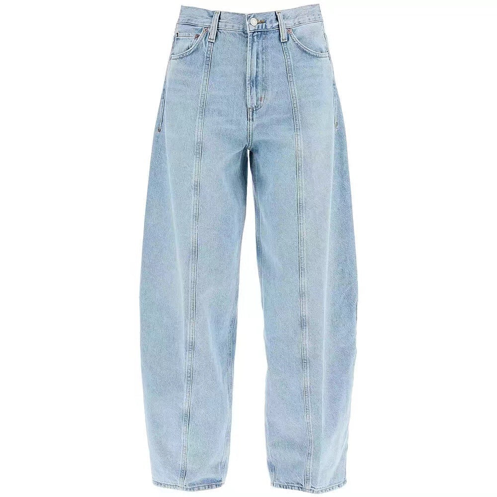 Ladies high-waisted wide denim pants with side pockets and modern details Lune London