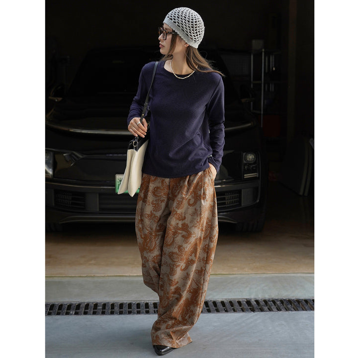Women's Fine Long Sleeve made of Organic Cotton Jersey with Round Neckline and Straight Hem